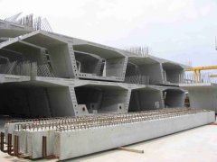 ���͘����A�Ƙ���